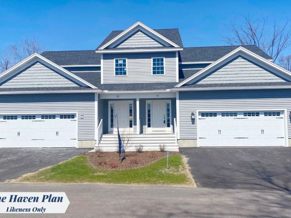 50 Greenbrook Circle, Unit 5, Milton, VT 05468