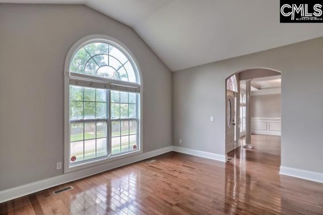 108 Black Walnut Drive  Photo 8