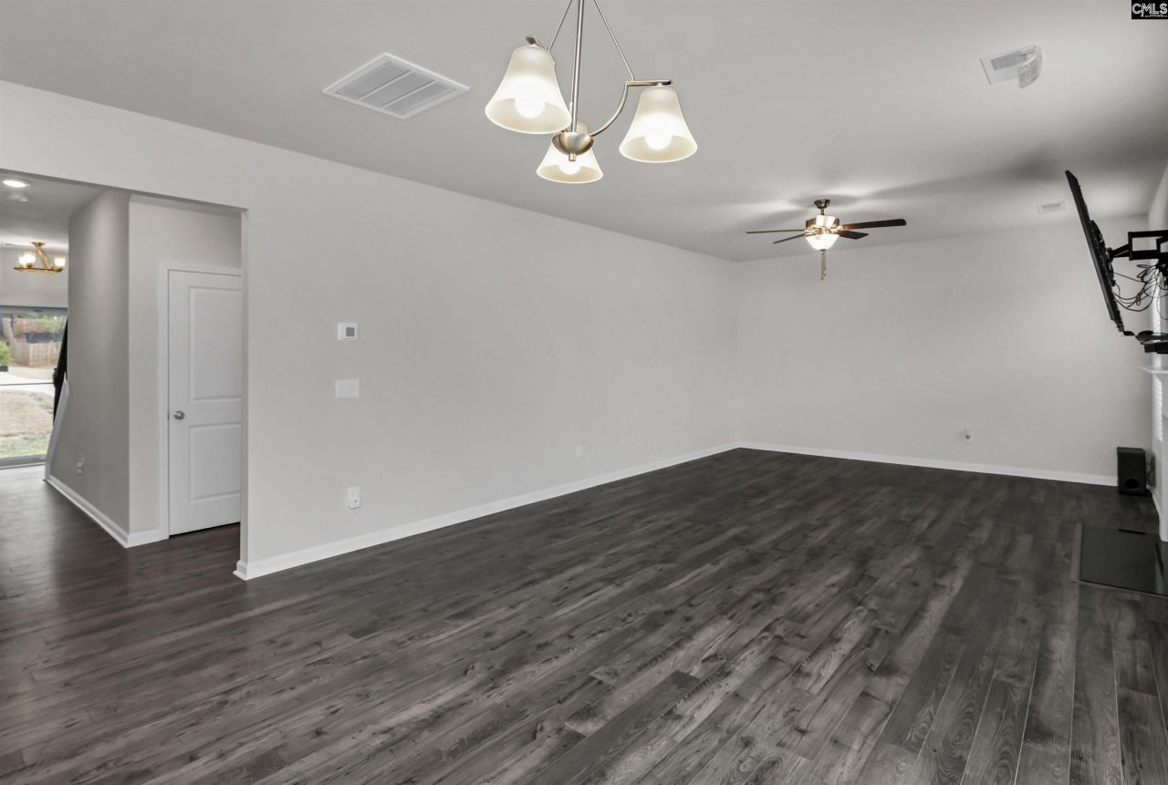 526 Deer Park Lane Photo 15