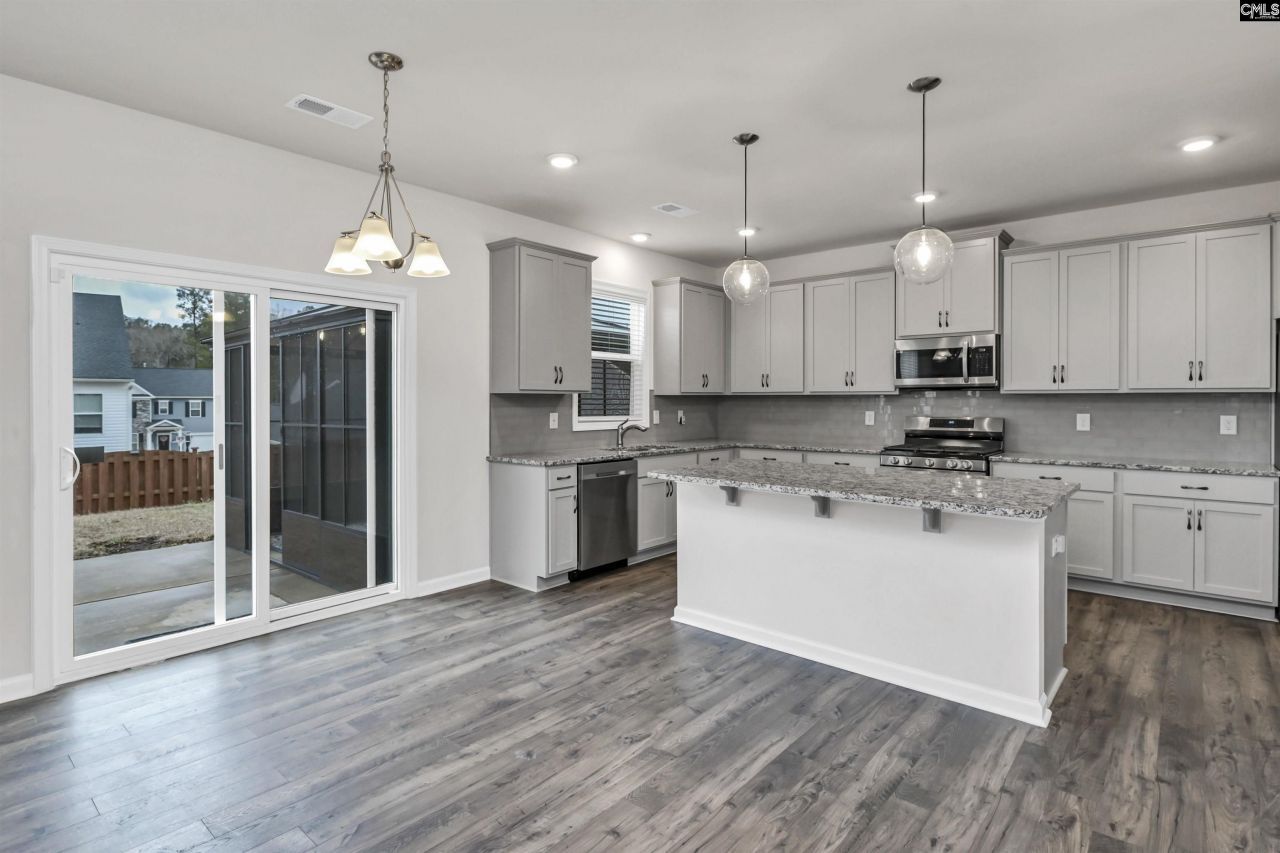 526 Deer Park Lane Photo 18