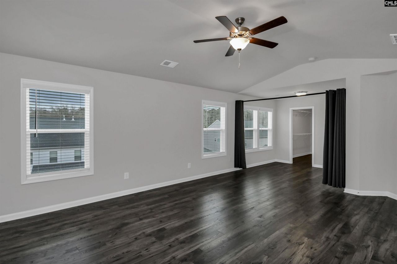 526 Deer Park Lane Photo 26