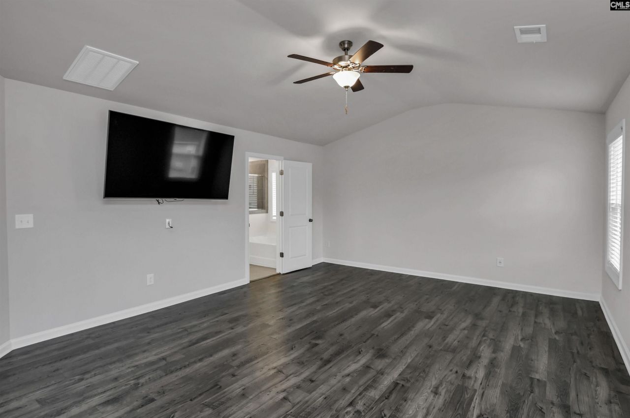 526 Deer Park Lane Photo 28