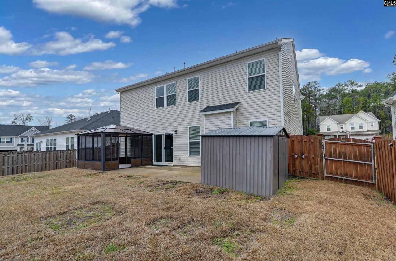 526 Deer Park Lane Photo 6