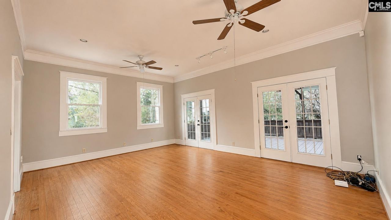 715 Abbeville Street Photo 34