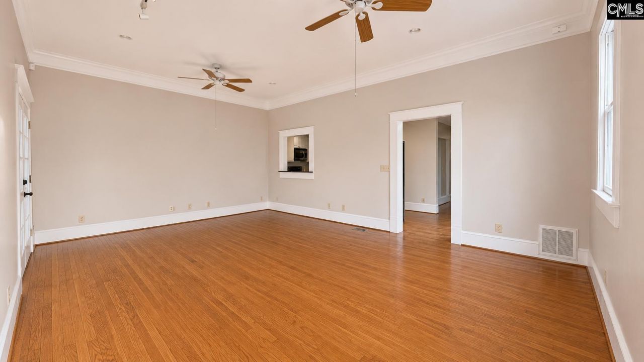 715 Abbeville Street Photo 35