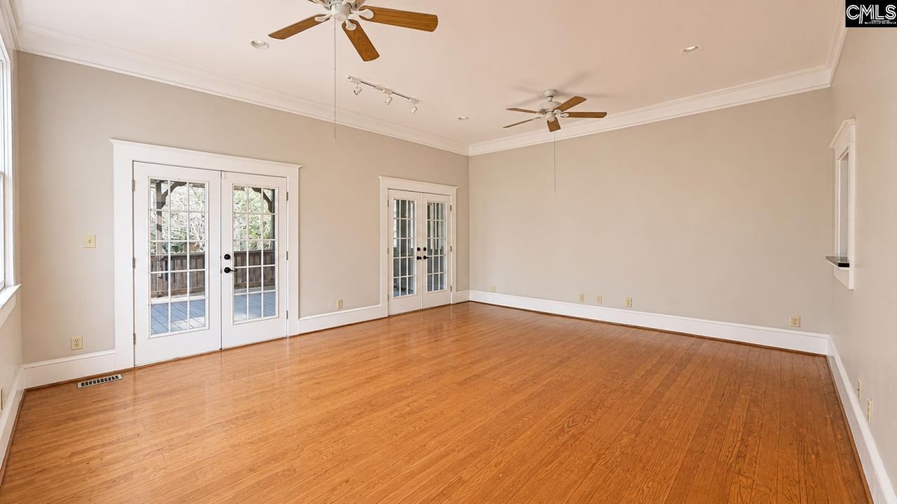 715 Abbeville Street Photo 36