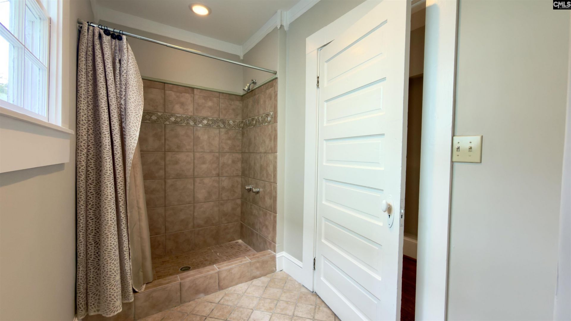 715 Abbeville Street Photo 38