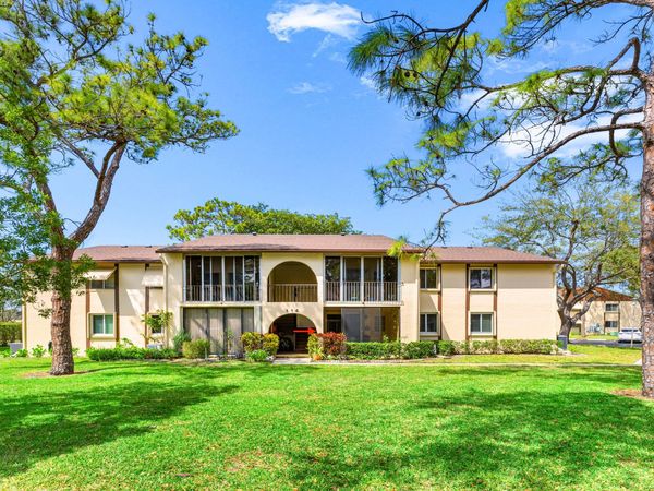 114 Lake Pine Circle, Unit B-1, Greenacres, FL 33463