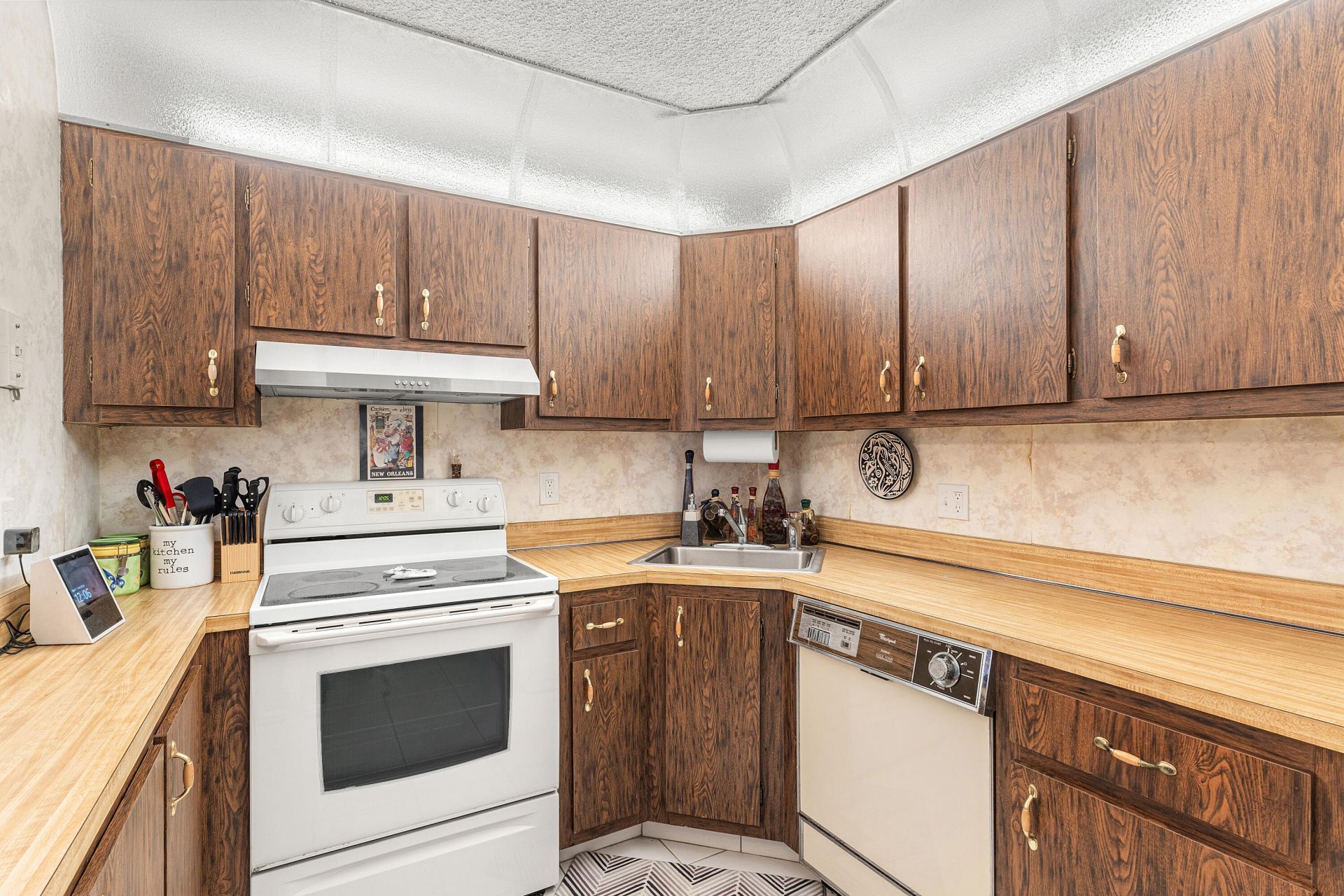 114 Lake Pine Circle, Unit B-1, Greenacres, FL 33463 Photo