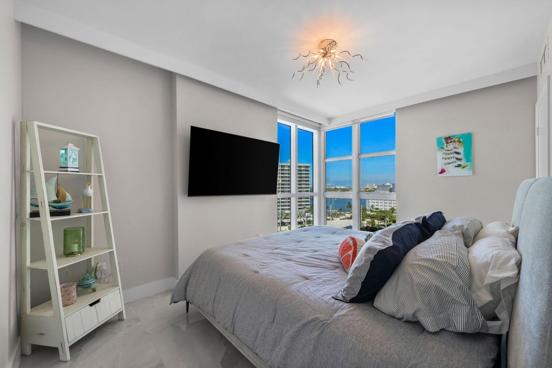 101 S Fort Lauderdale Beach Boulevard, Unit 907, Fort Lauderdale, FL 33316 Photo