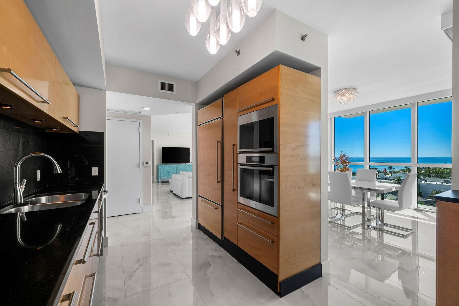 101 S Fort Lauderdale Beach Boulevard, Unit 907, Fort Lauderdale, FL 33316 Photo