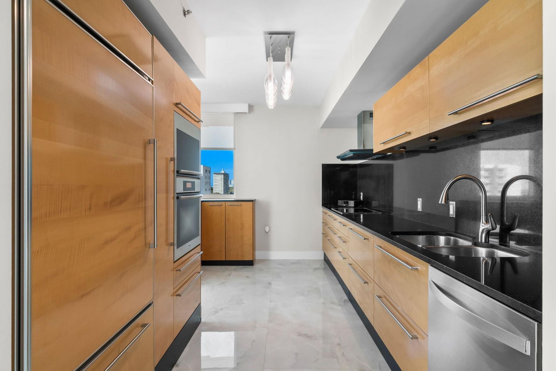 101 S Fort Lauderdale Beach Boulevard, Unit 907, Fort Lauderdale, FL 33316 Photo