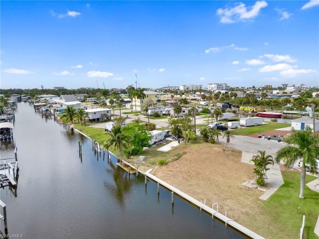 870 Oak St , Fort Myers Beach, FL 33931 Photo