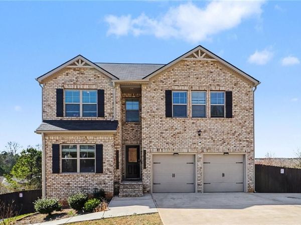 411 Toronto Circle, Hampton, GA 30228