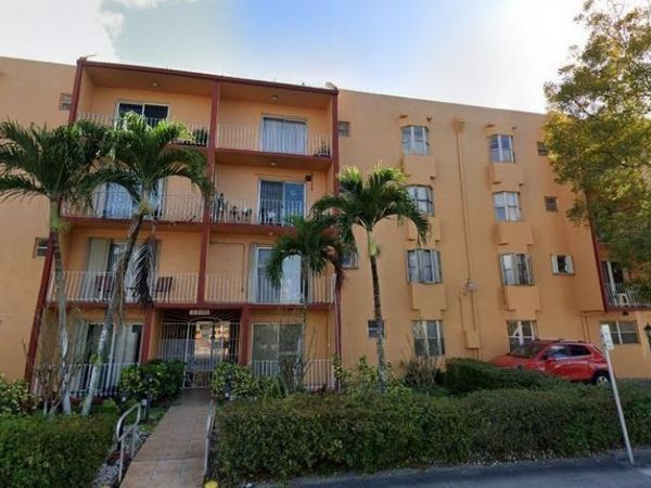 6200 W Flagler St, Unit 210, Miami, FL 33144