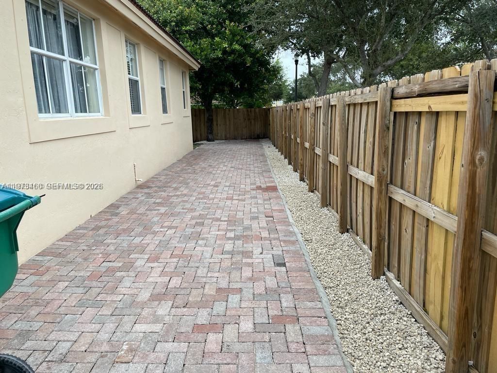 12301 SW 124th Ter , Miami, FL 33186 Photo