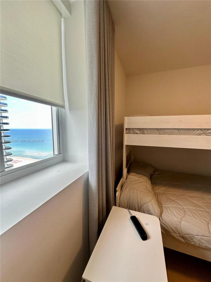 4775 Collins Ave, Unit 2407, Miami Beach, FL 33140 Photo
