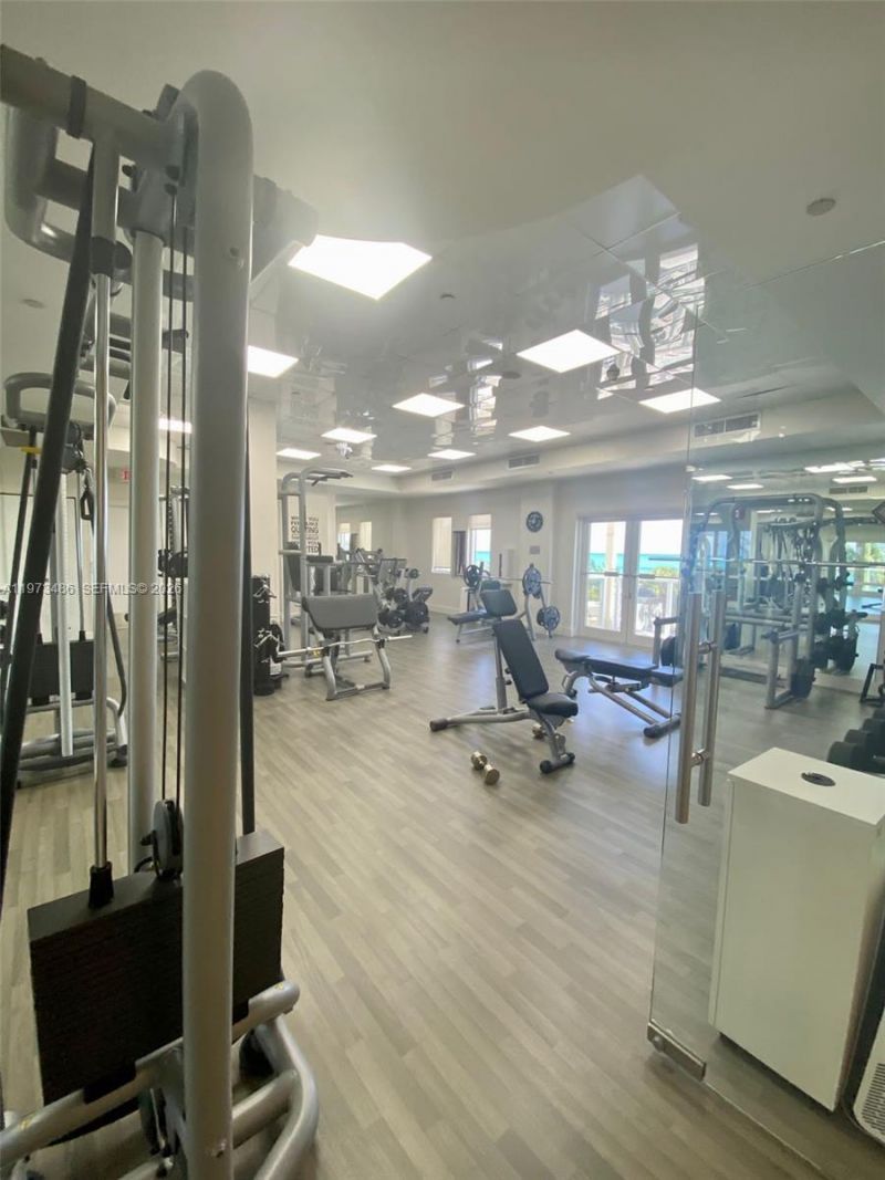 4775 Collins Ave , Unit 2407, Miami Beach, FL 33140 Photo