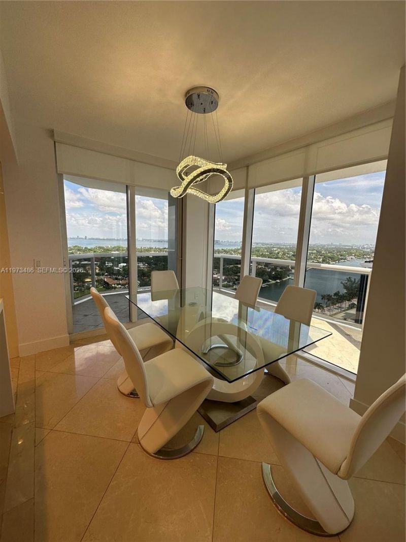 4775 Collins Ave , Unit 2407, Miami Beach, FL 33140 Photo