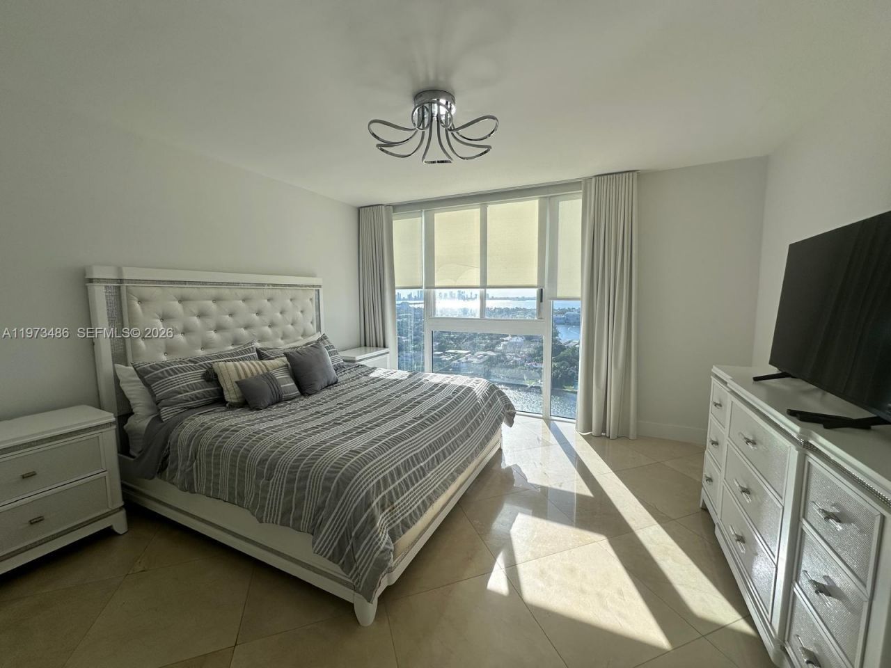 4775 Collins Ave , Unit 2407, Miami Beach, FL 33140 Photo