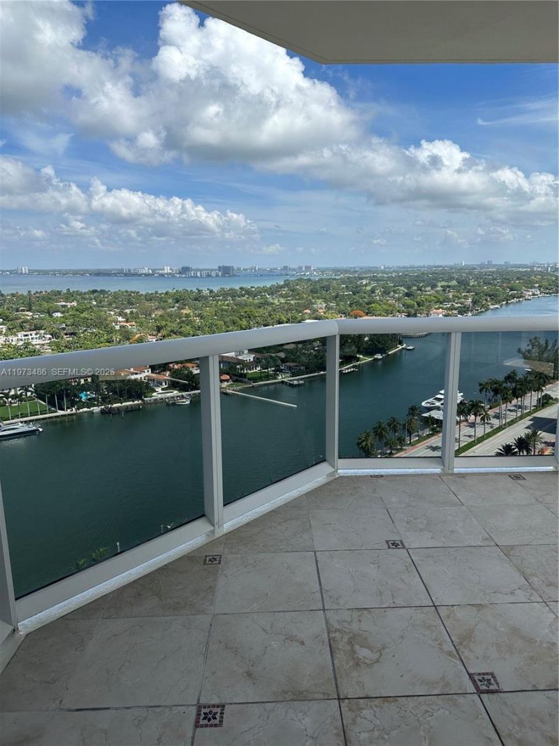 4775 Collins Ave , Unit 2407, Miami Beach, FL 33140 Photo