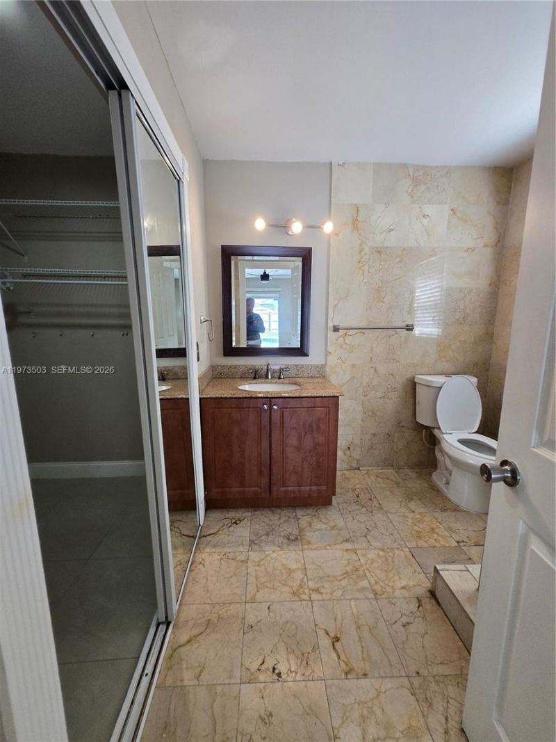 10805 SW 165th Ter, Miami, FL 33157 Photo