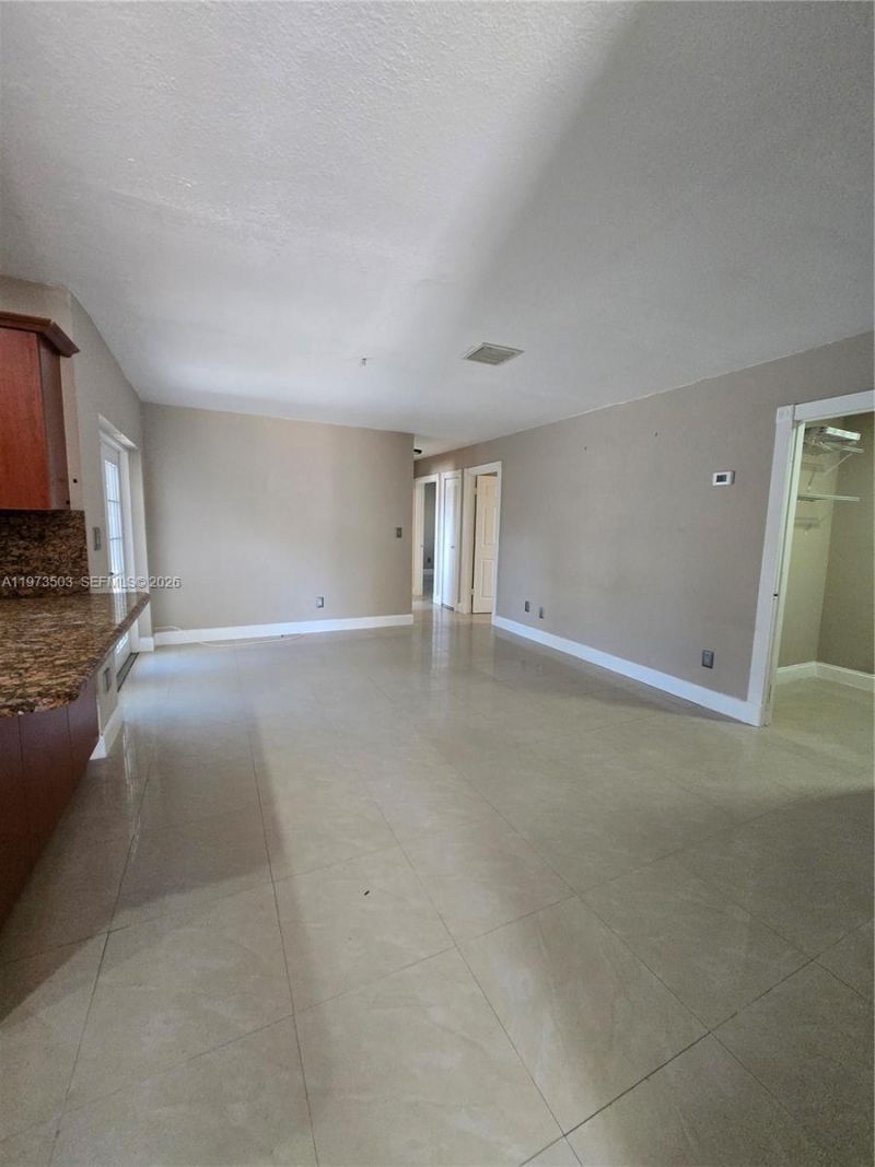 10805 SW 165th Ter, Miami, FL 33157 Photo