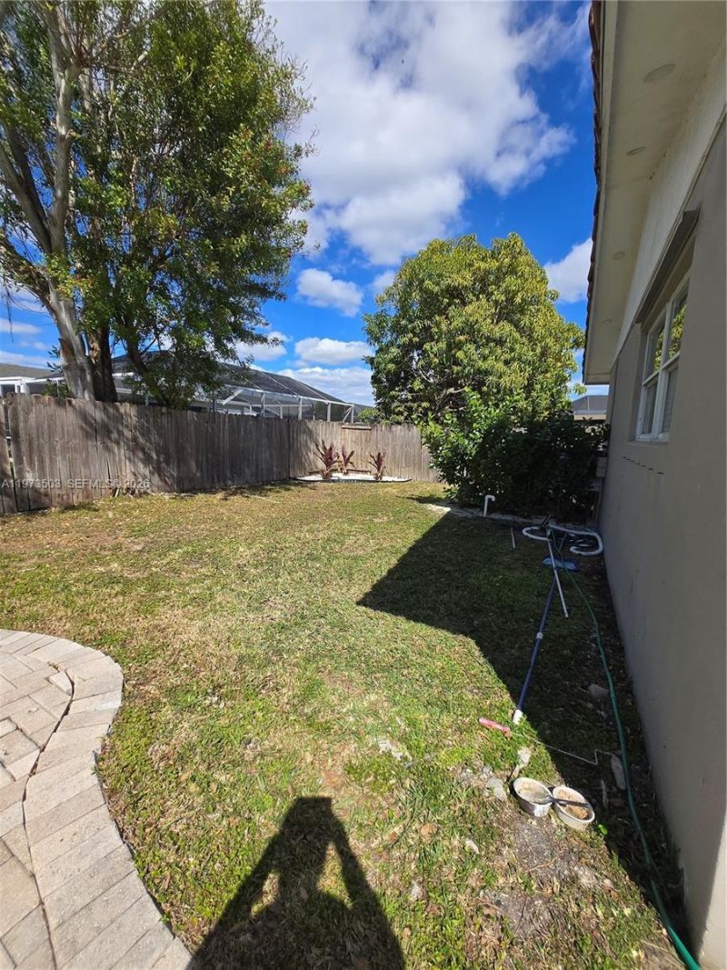 10805 SW 165th Ter, Miami, FL 33157 Photo