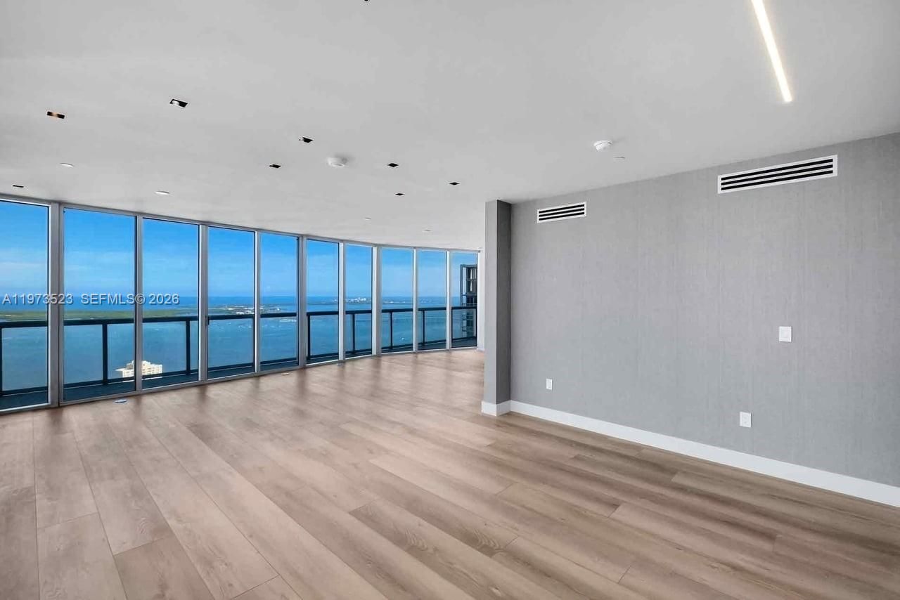 465 Brickell Ave, Unit 5701, Miami, FL 33131 Photo