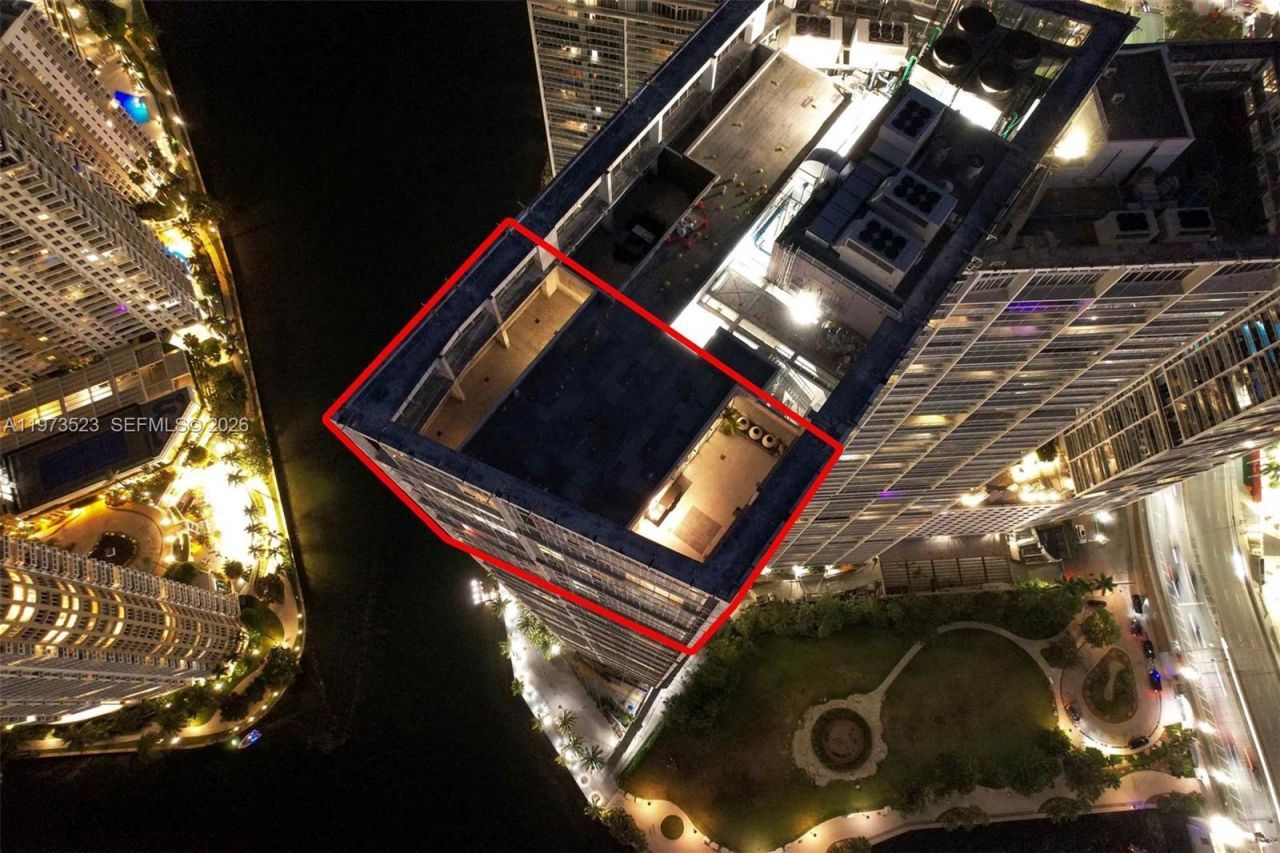 465 Brickell Ave, Unit 5701, Miami, FL 33131 Photo