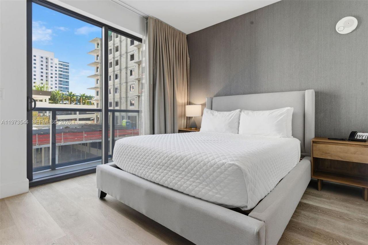 229 SW 9th St, Unit 407, Miami, FL 33130 Photo
