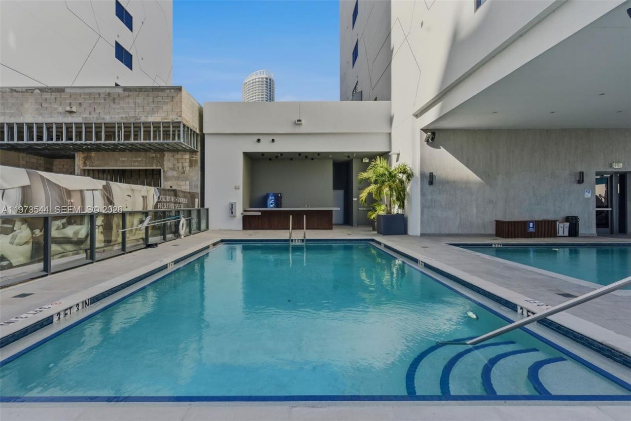 229 SW 9th St, Unit 407, Miami, FL 33130 Photo