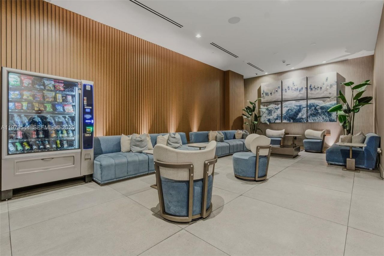 229 SW 9th St , Unit 407, Miami, FL 33130 Photo