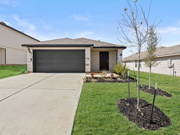 316 Cottonmouth, Seguin, TX 78155