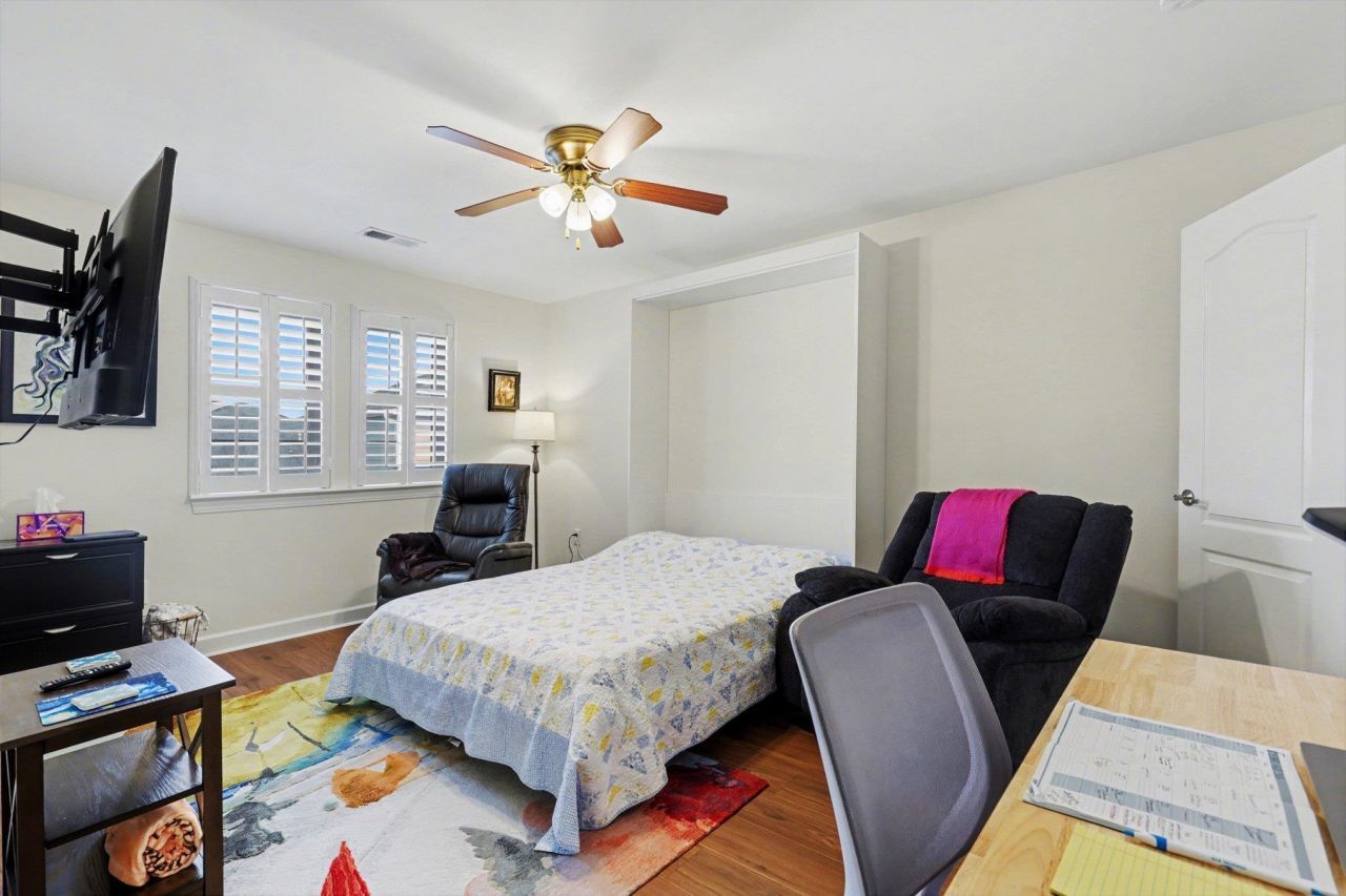 1811 B High St.  Photo 30