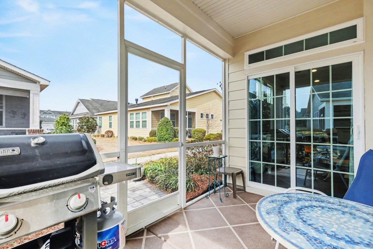 1811 B High St.  Photo 32