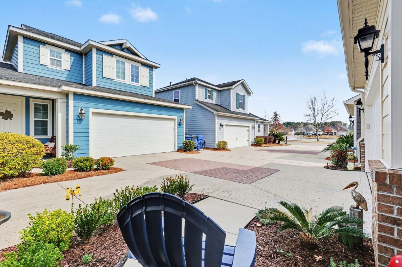 1811 B High St.  Photo 8