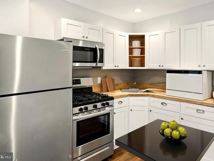 2621 SALMON STREET Philadelphia, PA 19125