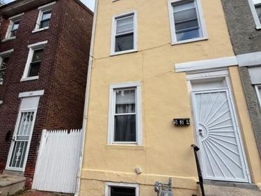 534 GREEN STREET, NORRISTOWN, PA 19401