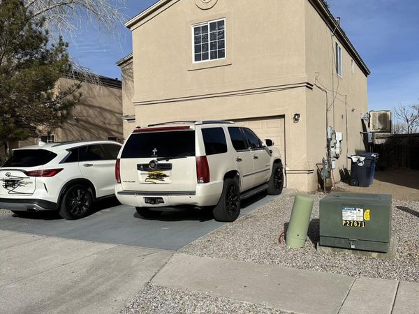 708 Avanti Street SW, Albuquerque, NM 87121