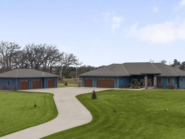 3420 Britton RIDGE, Union Grove, WI 53182