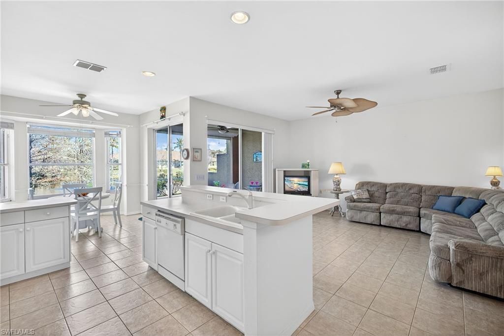 14205 Hilton Head Dr, Fort Myers, FL 33919 Photo