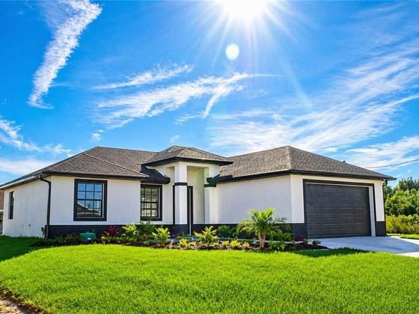 2555 25th st W, LEHIGH ACRES, FL 33971