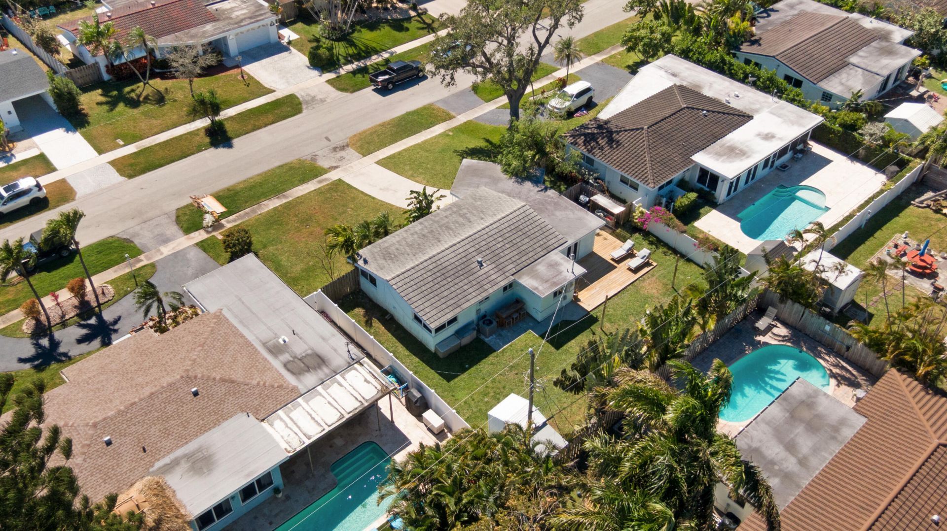 909 SE 16th Place, Deerfield Beach, FL 33441 Photo