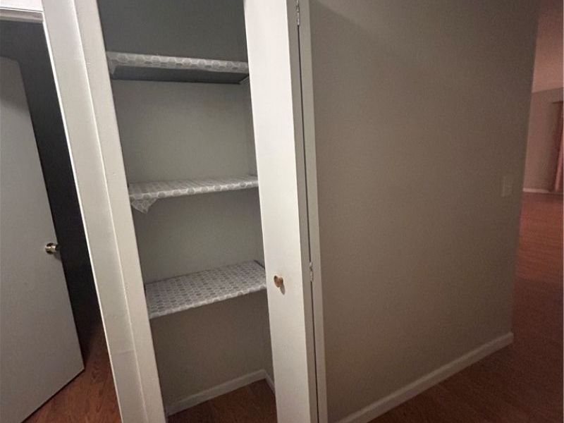 7535 Hickory Road, Bedford, OH 44146 Photo 17