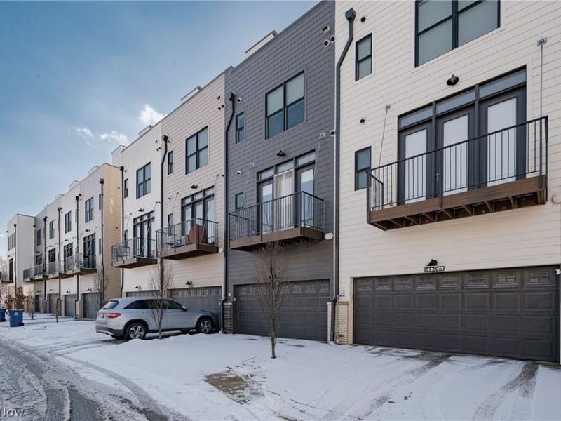 11208 N Park Place, Cleveland, OH 44104 Photo 32