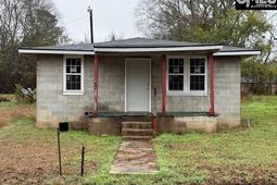 424 Jamison Avenue  photo 4