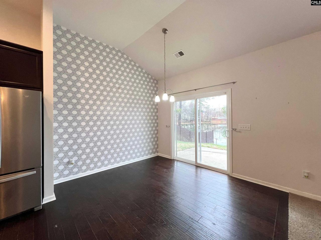 405 Magnolia Tree Road Photo 24