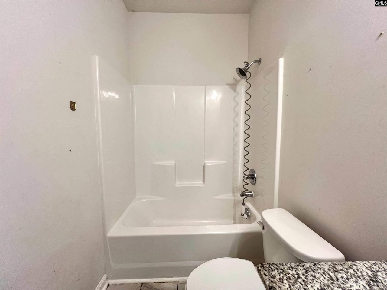 405 Magnolia Tree Road Photo 30