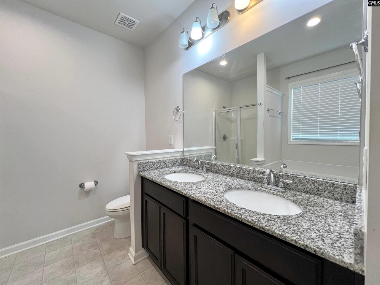 405 Magnolia Tree Road Photo 43